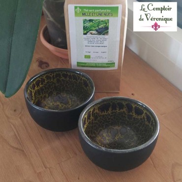 2 bols tons verts + 1 Thé...